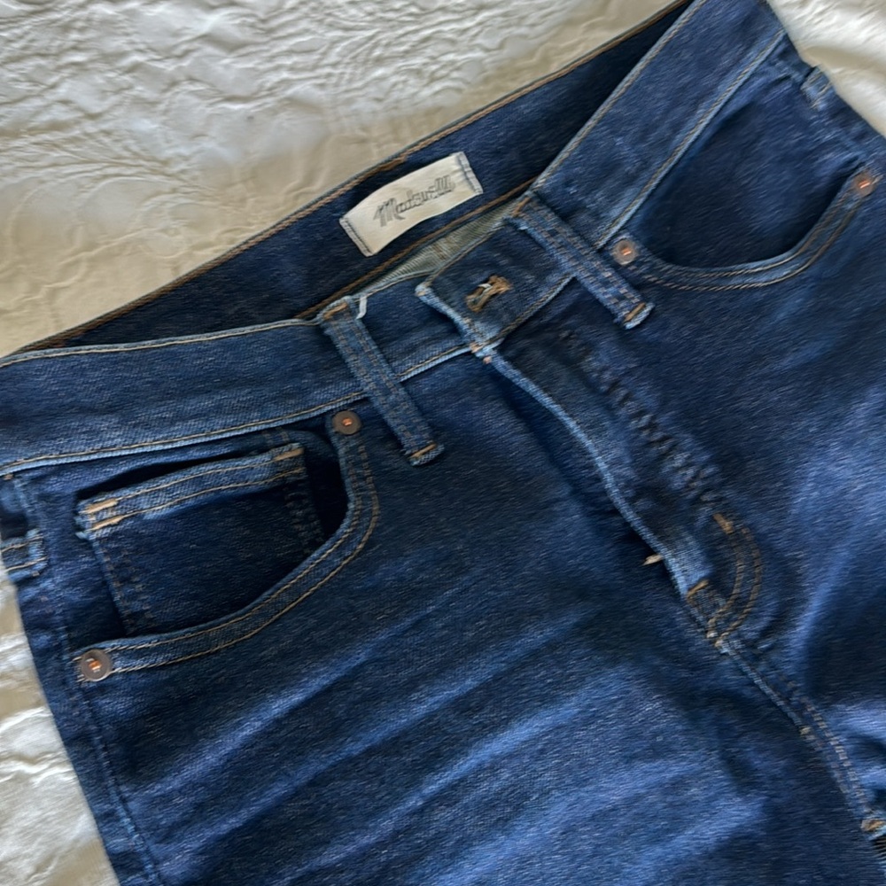Madewell, dark blue indigo 9 inch high rise  skinny jeans size 29